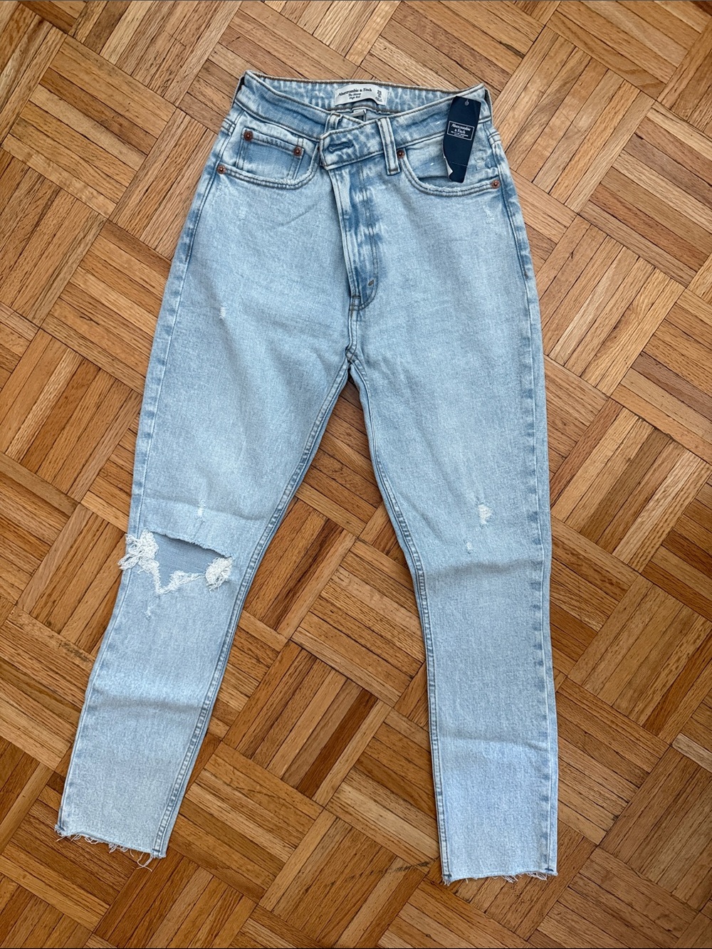 Abercrombie & Fitch Light Blue Skinny Ripped Jeans